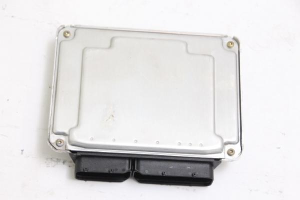 Steuergerät Motor 0281010941 VW PASSAT Variant 3BG