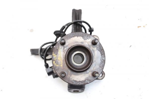 Achsschenkel vorn rechts 400144M400 Nissan ALMERA 2 N16