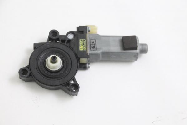 Fensterheber-Motor hinten rechts 834602P000 Kia SORENTO 2 XM