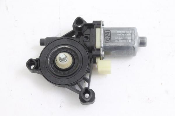 Fensterheber-Motor vorn links 5Q0959801B Seat LEON 3 5F1