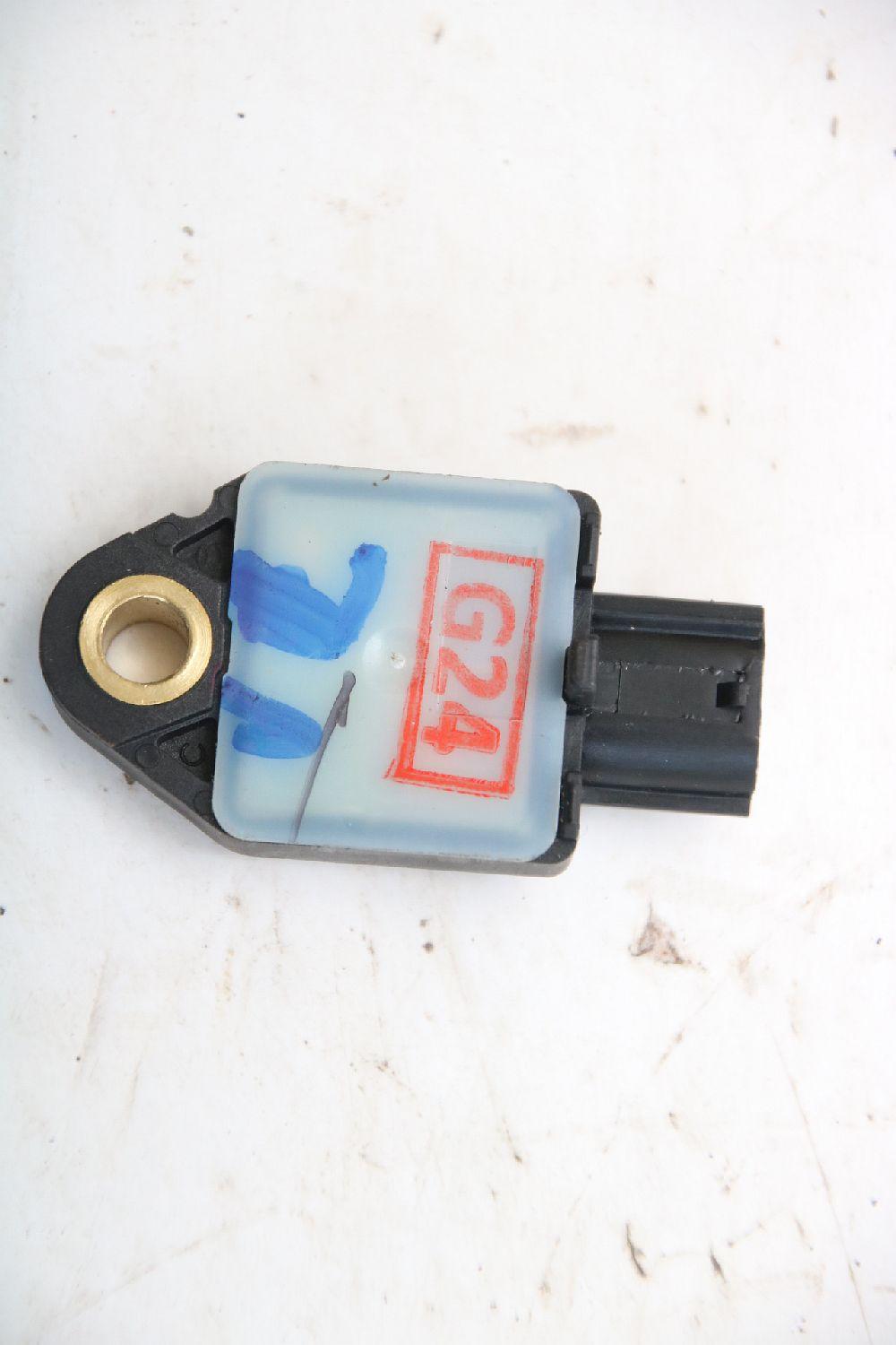 Airbag Sensor vorn links 959202H000 Hyundai i30 1 FD