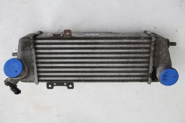 Ladeluftkühler 282702A62X Hyundai i30 1 FD