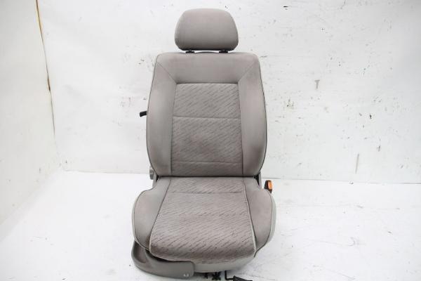 Sitz vorn rechts 1E0881106 VW GOLF 3 Cabrio