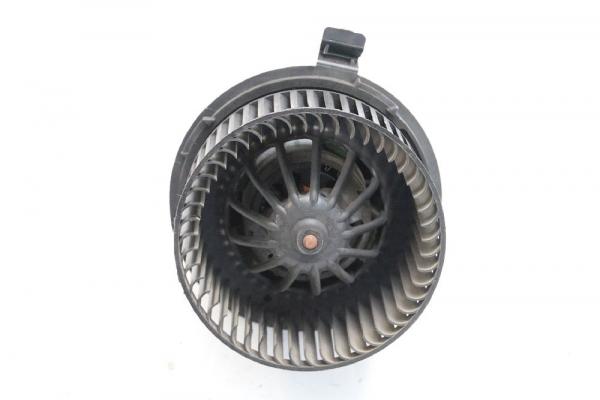 Heizgebläsemotor 272106020R DACIA DUSTER 1