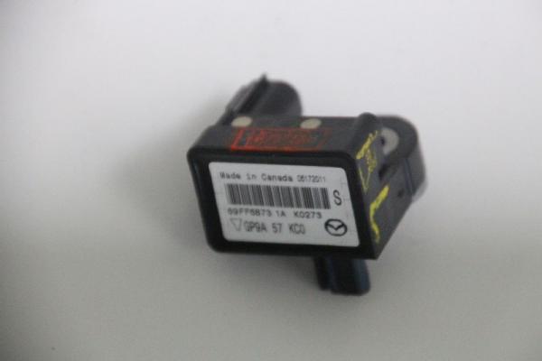 Airbag Sensor links GP9A57KC0 Mazda CX 7