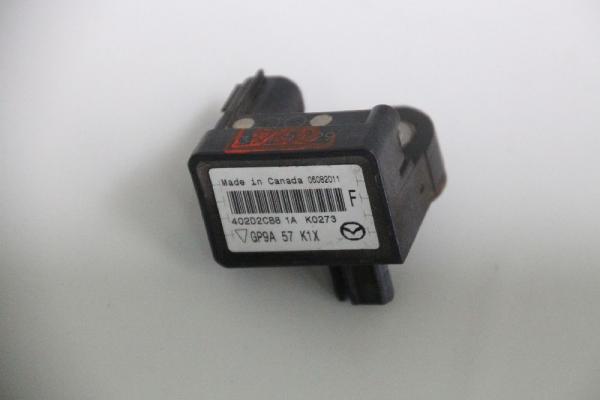 Airbag Sensor rechts GP9A57K1X Mazda CX 7