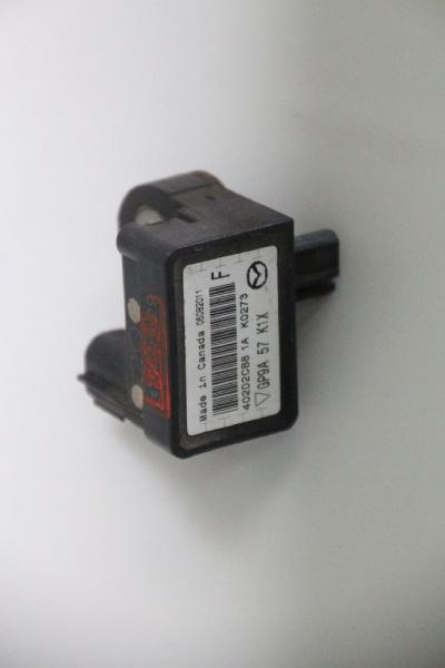 Tür hinten links Nissan NAVARA D40 82101EB332 Dellen und Kratzer Schwarz 04-2007 gebraucht 3