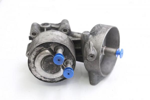 Ölfiltergehäuse 15238EB30A Nissan NAVARA D40