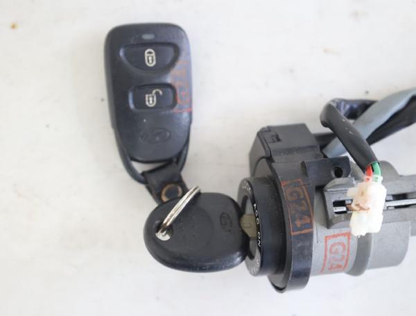 Zündschloß 819202BB23 Hyundai SANTA FE 2 CM