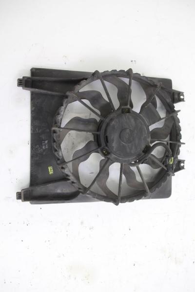 Ventilator (am Kühler) 253802B000 Hyundai SANTA FE 2 CM