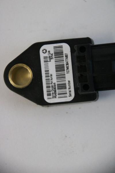 Airbag Sensor rechts P04896065AA Dodge CALIBER