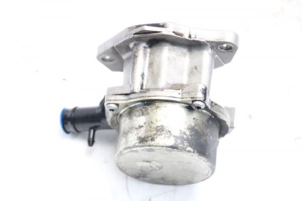 Turbolader Volvo V70 III 36002664 2.4 151 KW 205 PS Diesel D5244T10 07-2010 gebraucht 1