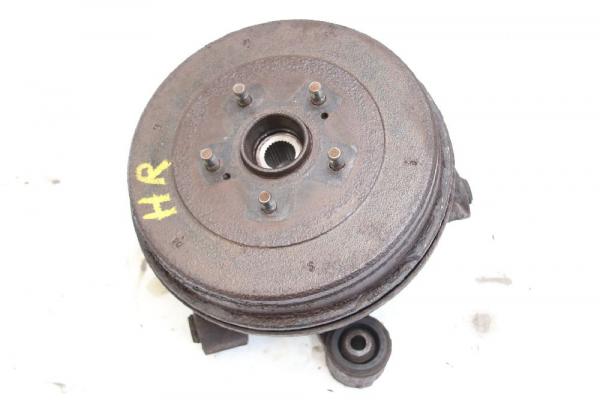 Achsschenkel hinten rechts 4611065J00 Suzuki GRAND VITARA 2