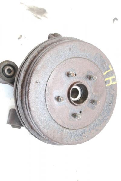 Achsschenkel hinten links 4615065J00 Suzuki GRAND VITARA 2