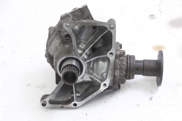 Getriebe Verteilergetriebe 331008H513 Nissan X-TRAIL 1