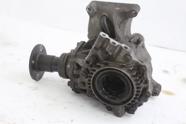 Getriebe Verteilergetriebe 331008H513 Nissan X-TRAIL 1