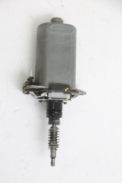 Einspritzdüse Zylinder 1 31272690 Volvo V70 III 2.4 151 KW 205 PS Diesel 07-2010 gebraucht 1