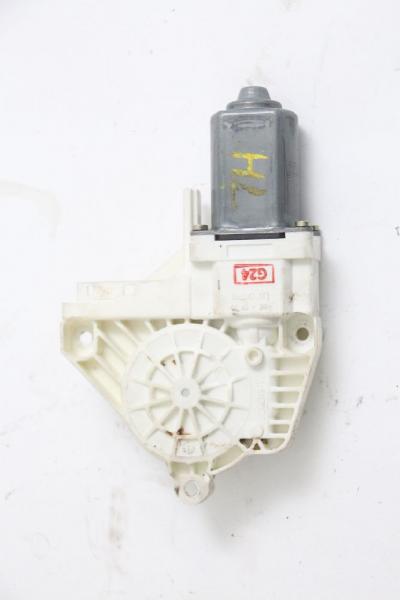Nockenwelle Opel VIVARO A Kasten M9R786 93198463 Auslass 2,0 66 KW 90 PS Diesel gebraucht 2
