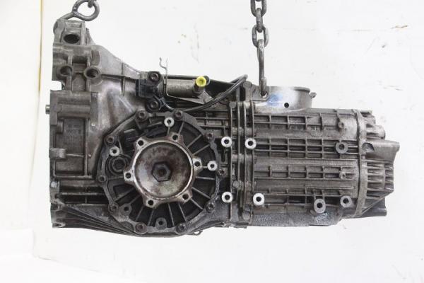 Getriebe 5 Gang 012300050TX Audi A4 8D B5