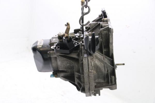 Kraftstofftank VW CADDY 3 2K0201075G Zusatzkraftstoffbehälter 2,0 80 KW 109 PS gebraucht 1