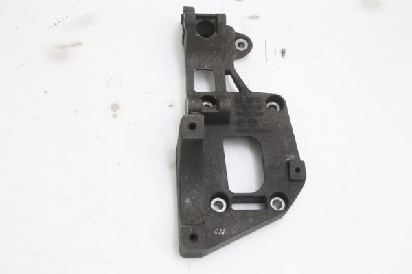 Aggregatehalter 06F903143F VW CADDY 3 Kasten