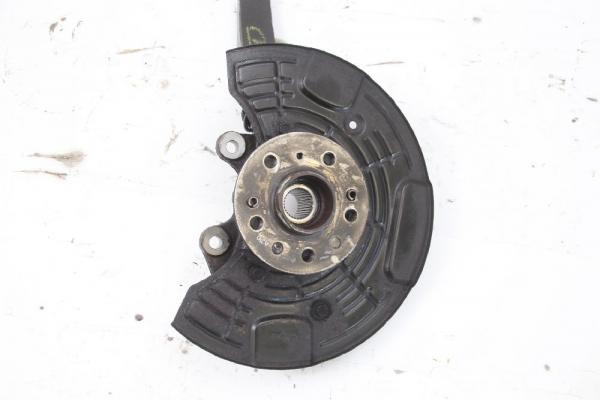 Achsschenkel vorn rechts 2513300820 Mercedes R-KLASSE W251