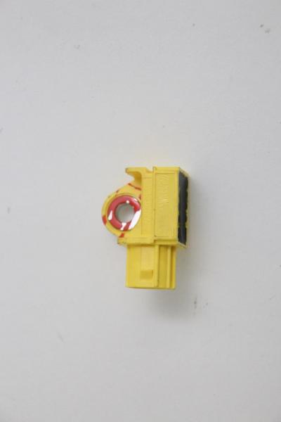 Achsschenkel vorn links Opel SIGNUM 13136696 1,9 110 KW 150 PS ABS Diesel 02-200 gebraucht 1