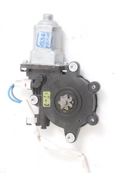 Wasserpumpe Mercedes SLK R171 1718350064 BOSCH 1,8 120 KW 163 PS Benzin 03-2005 gebraucht 1