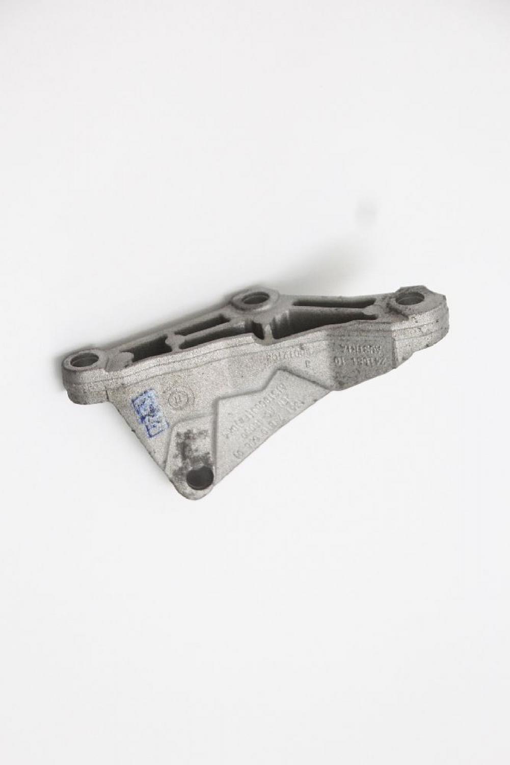 Aggregatehalter 13517810698 BMW 3er Touring E91