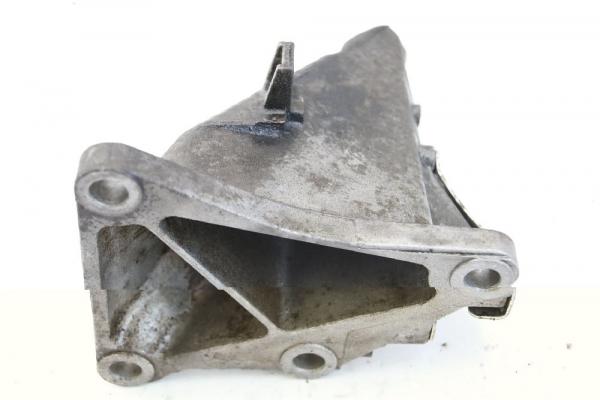 Motorhalter 22116769142 BMW 3er Compact E46