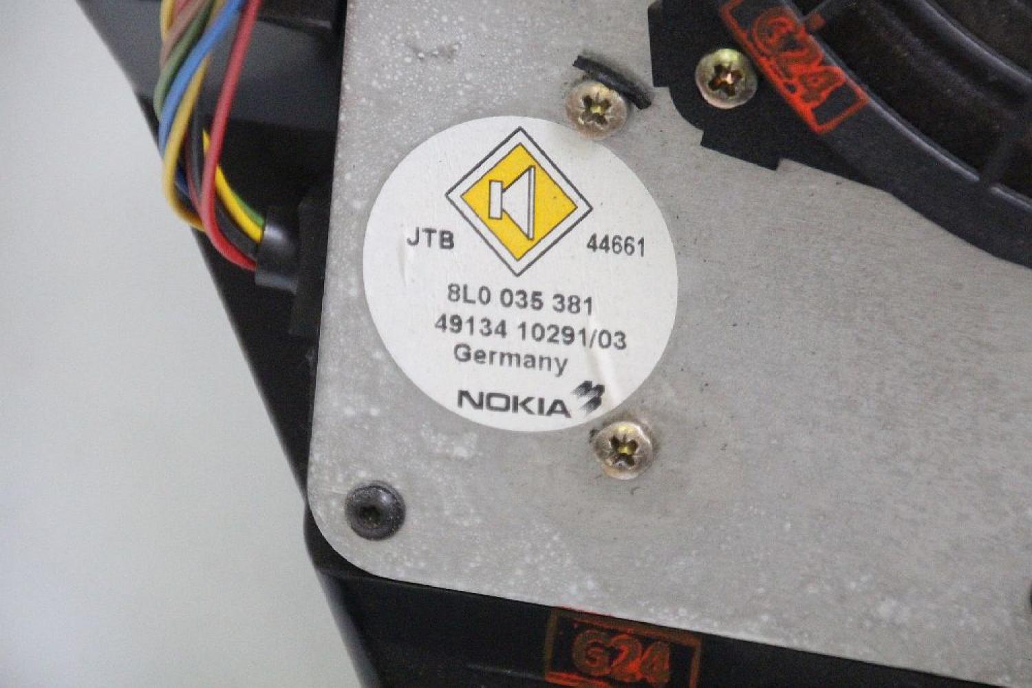 Lautsprecher 8L0035381 Audi A3 8L
