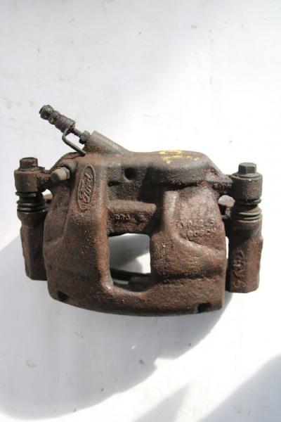 Bremssattel vorn rechts 6C112B120BB Ford TRANSIT 6 KASTEN