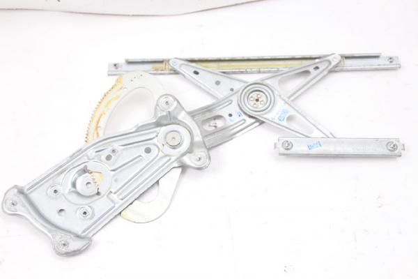 Fensterheber elektrisch hinten rechts 827200006R Renault SCENIC 3 JZ