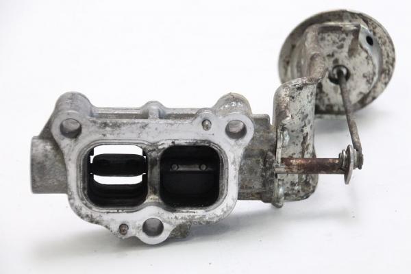 Drosselklappenstutzen 2563030060 Toyota HILUX 7 KUN