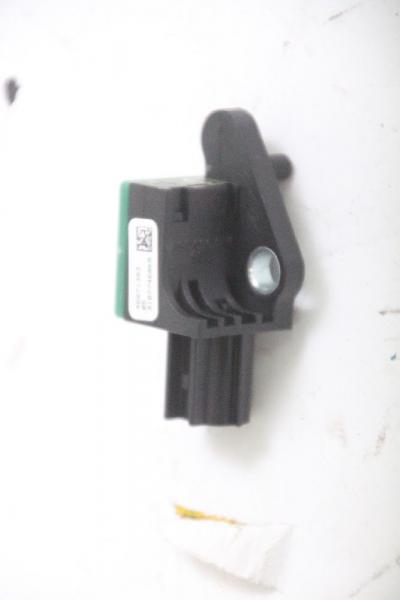 Airbag Sensor hinten rechts 5N0959351 VW PASSAT Variant 3C