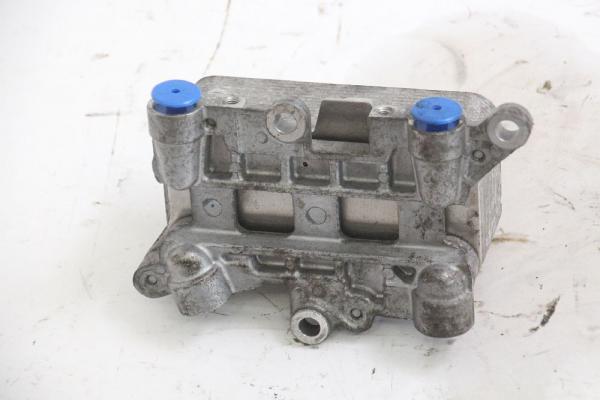 Türschloss vorn links Skoda YETI 5K1837015B 02-2011 gebraucht 1