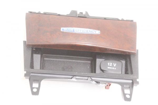 Mittelkonsole 2046801350 Mercedes C-KLASSE W204
