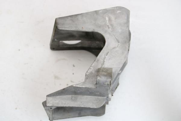 Aggregatehalter E2333A890190B Ford FIESTA 5 JH