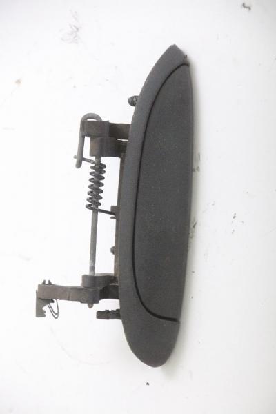 Sitzbank hinten VW TOURAN 1 1T0883106J 2. Reihe rechts 1T0883775F 10-2005 gebraucht 1