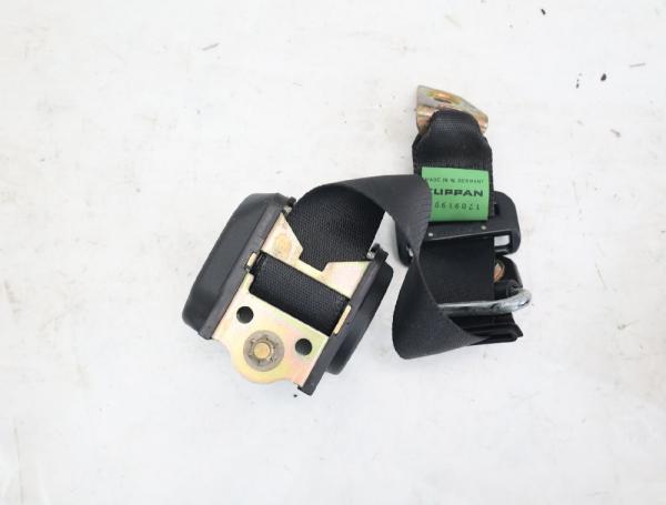 Sicherheitsgurt hinten rechts 1268601886 Mercedes 190 W201
