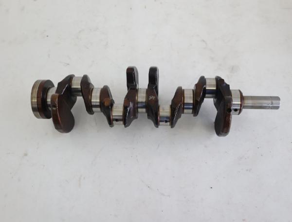 Kurbelwelle 1020301501 Mercedes 190 W201