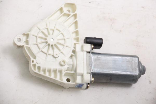 Fensterheber-Motor vorn links 1698201542 Mercedes B-KLASSE W245