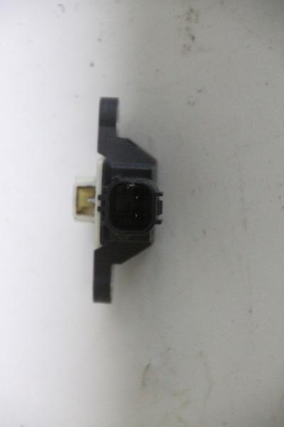 Airbag Sensor vorn rechts 959202P050 Kia SORENTO 2 XM