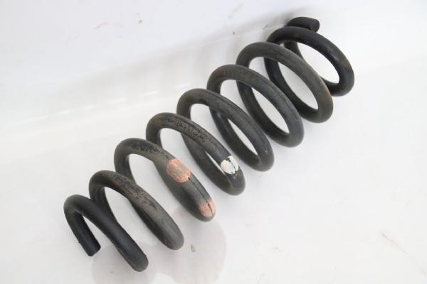 Feder hinten rechts 4131165J00 Suzuki GRAND VITARA 2