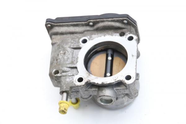 Drosselklappenstutzen 1340078K00 Suzuki GRAND VITARA 2