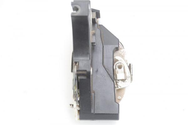 Türschloß hinten links MN117527 Mitsubishi L 200 4 KB4T