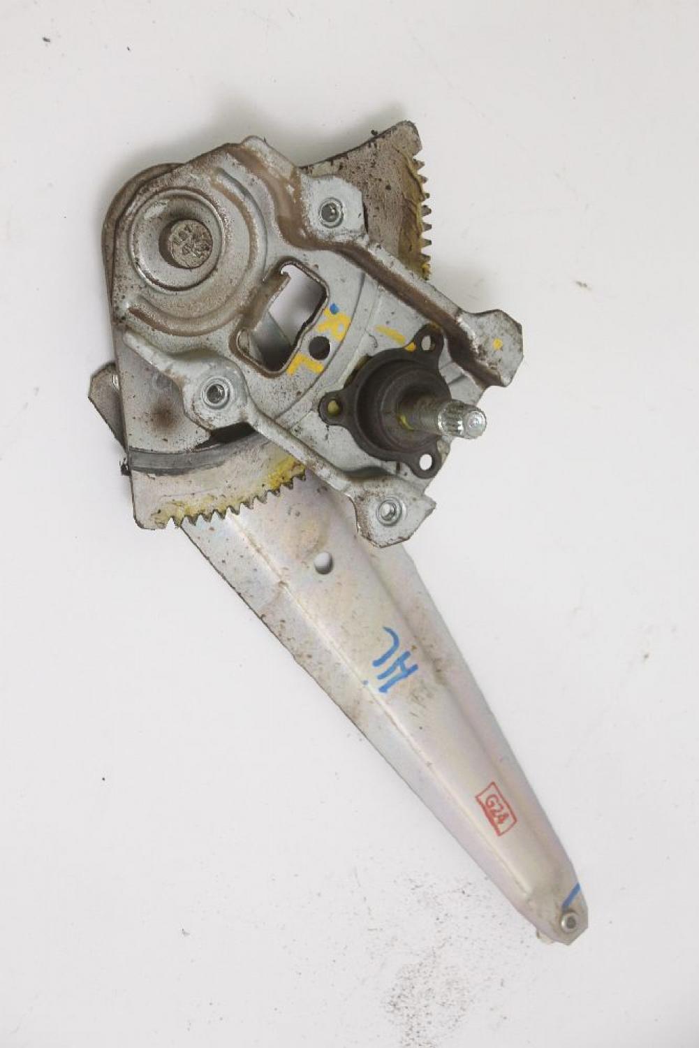 Fensterheber mechanisch hinten links 5743A115 Mitsubishi L 200 4 KB4T
