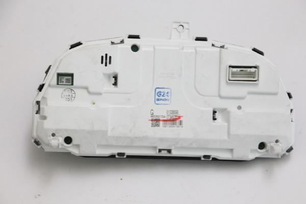 Kombiinstrument 8100B898 Mitsubishi OUTLANDER 3 AWD