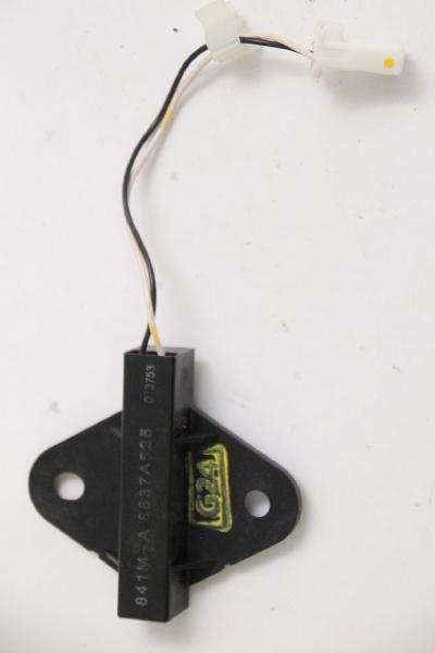 Antenne 8637A525 Mitsubishi OUTLANDER 3 AWD