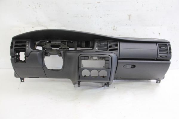 Armaturenbrett 90436976 Opel VECTRA B